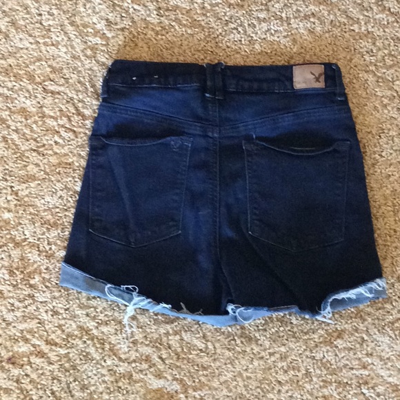 American Eagle Shorts, size 6 - Picture 2 of 3